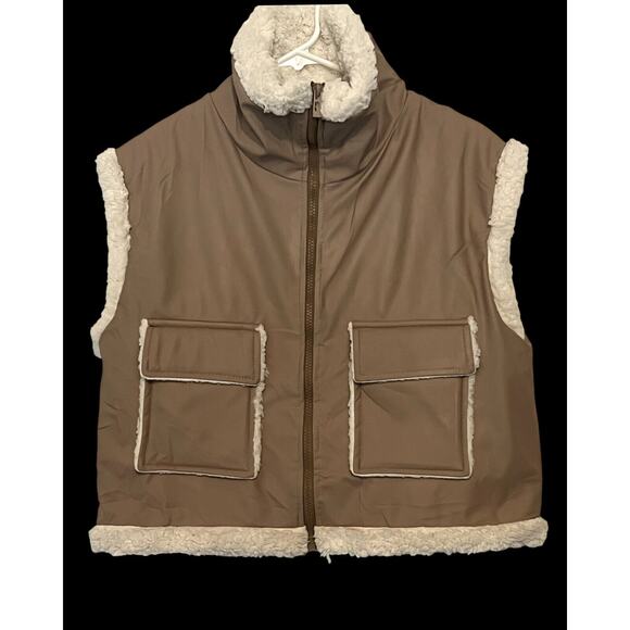 Boohoo Vest Womens Size 10 Tan Faux Leather Sherpa Lined Pockets Full Zip NWT - Picture 6 of 8
